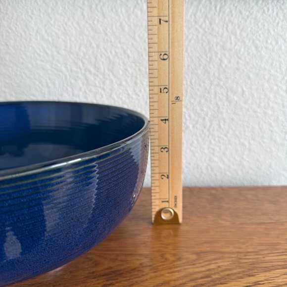 Thomas O'Brien Vintage Modern Blue Stoneware Veggie Serving Bowl 9.5" x 4" - Picture 5 of 7